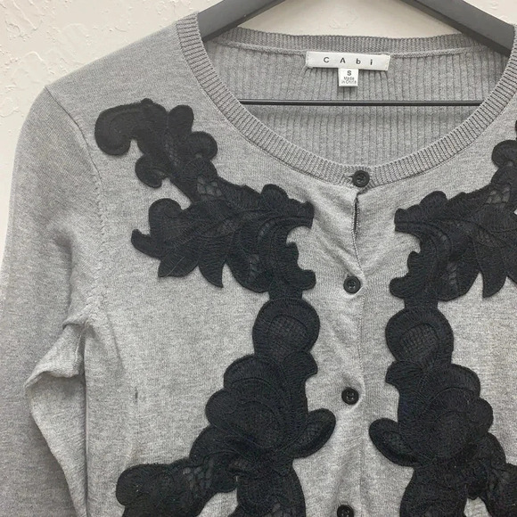 CAbi Grey Black Lace Button Cardigan size Small - Picture 3 of 7